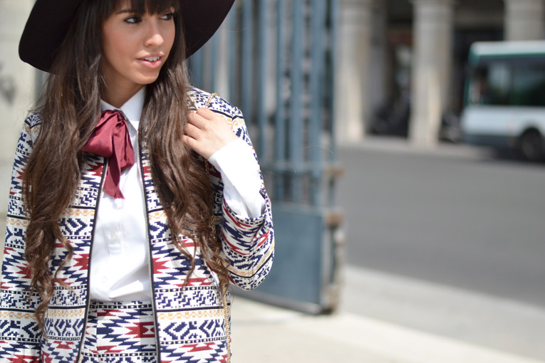 la redoute, paris, street style, white sneakers, matchy matchy, ethnic print, bow in a shirt, burgundy hat, 