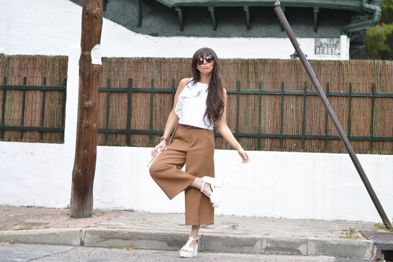 street style, culotte pants, chunky shoes, white sandals, backless top, cat eye glasses, daniel wellington, 