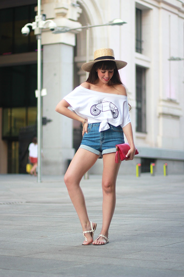 Summer outfit, street style, knotted top, humble spain, collaboration, hat, crop top, high waisted shorts
