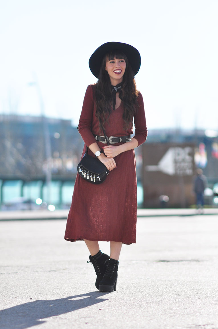 Street style, boho style, midi dress, long coat, black hat