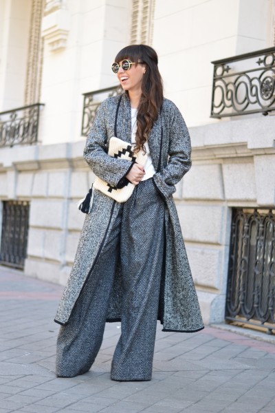 Street style, matchy-matchy style, co-ord outfit, winter palazzo pants, long coat