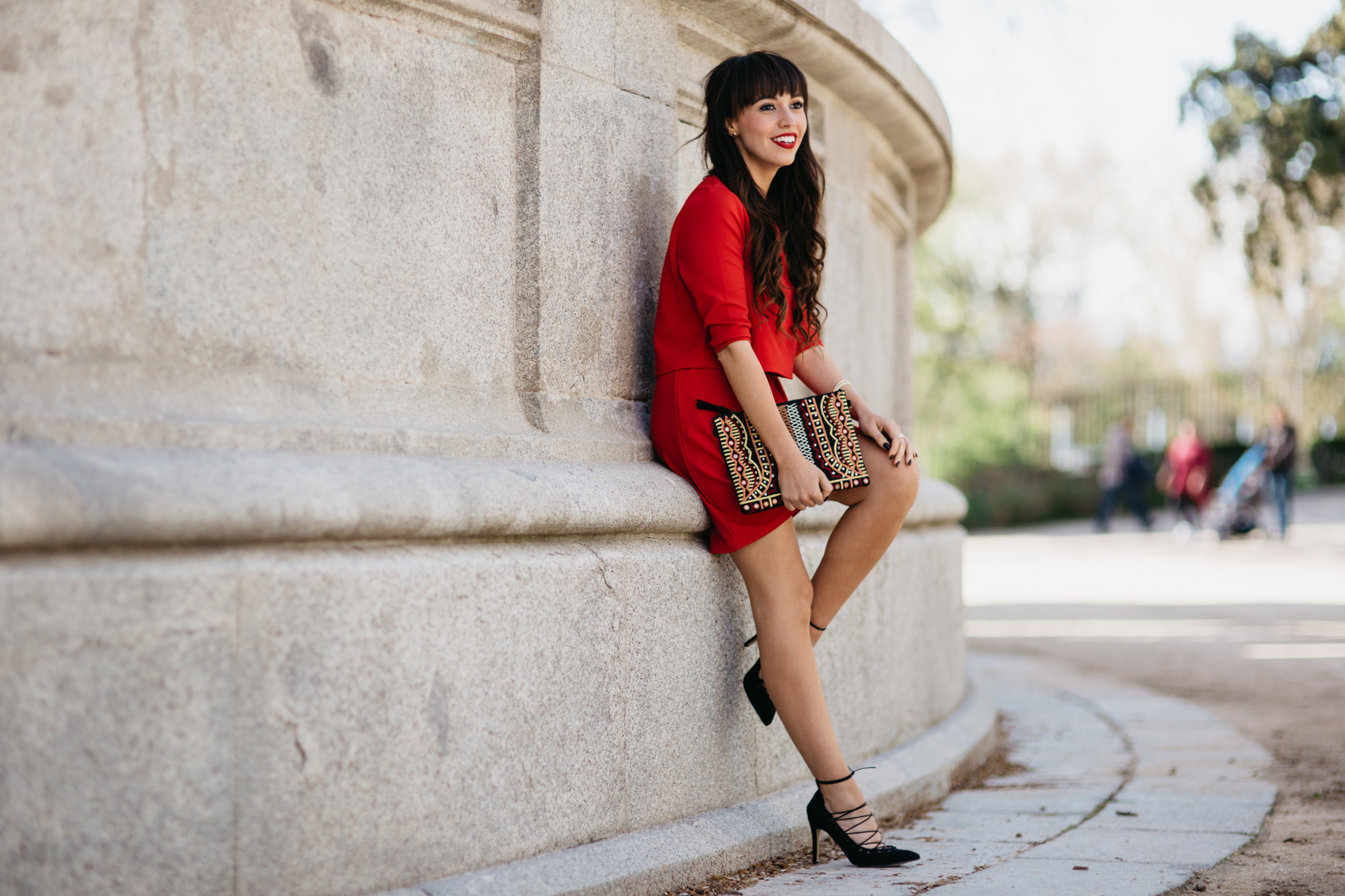 Street style, ceremony outfit, red dress, lace up heels, ethnic bag, We say oui look